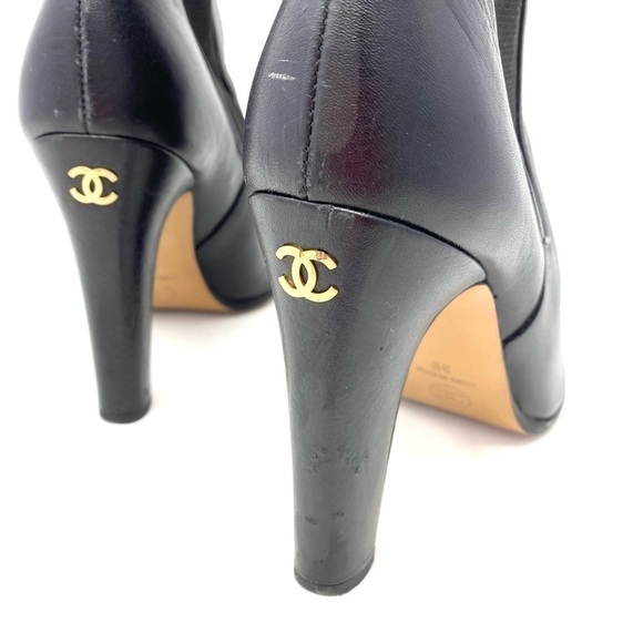 CHANEL CC LOGO SHORT LEATHER BLACK CHELSEA ANKLE BOOTS WITH CHUNKY HEELS SZ 39 - Picture 6 of 12